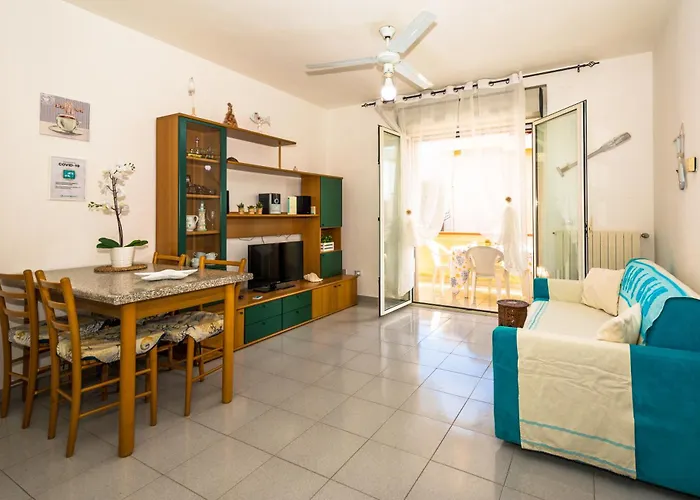 Sardinia-holiday Casa Pesce Palla Ла-Маддалена